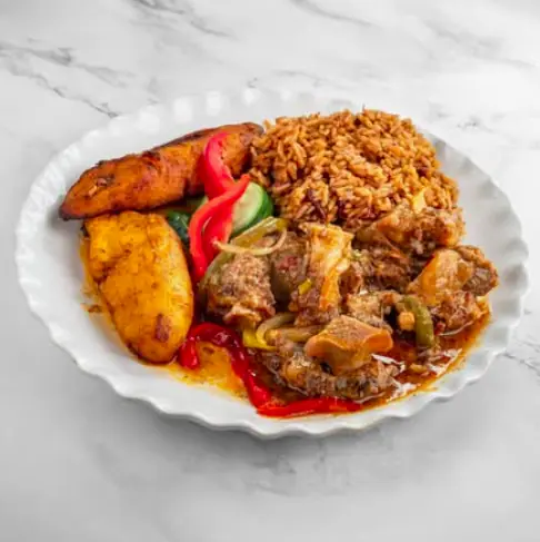 Oxtail Stew at Dinner Is Served restaurant in Miami